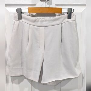 Babaton Conan Shorts, Light Grey | Size 0